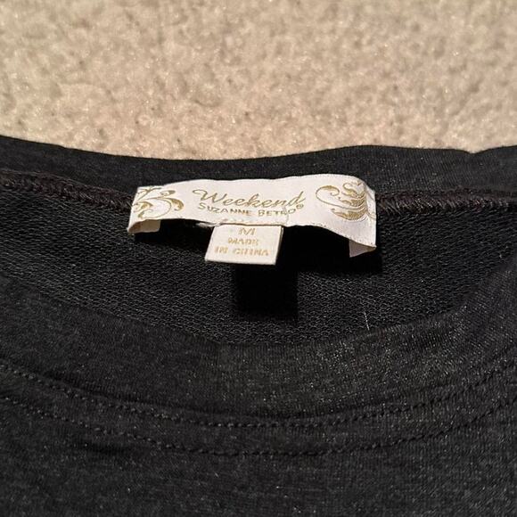 EUC Women's Weekend by Suzanne Betro sweater size medium - Picture 2 of 2